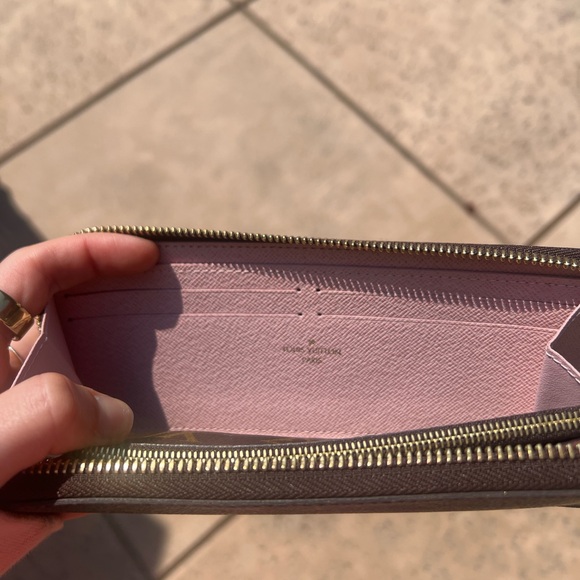 Louis Vuitton Clémence Wallet - Rose Ballerine - Picture 4 of 7